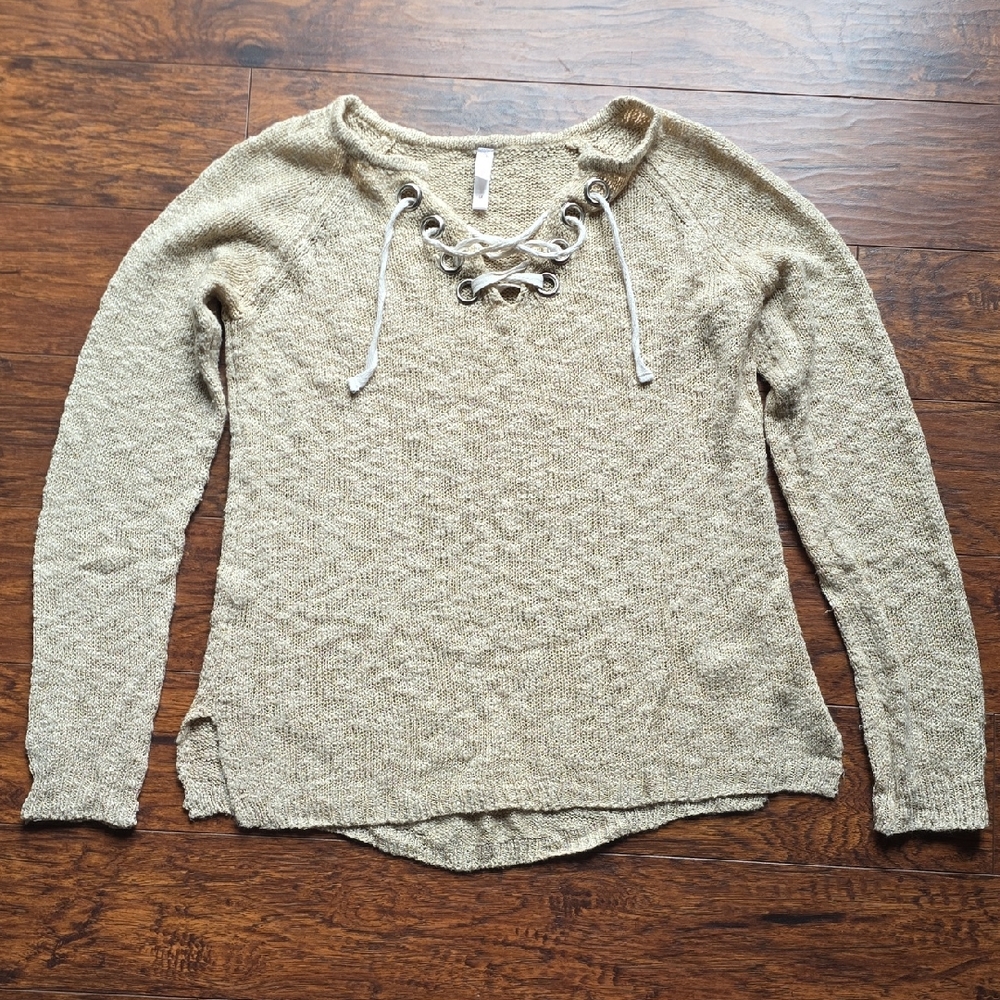 Xhilaration Knit Sweater Medium